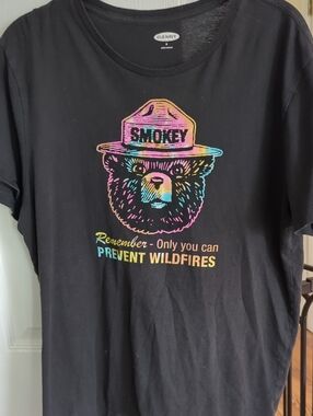 Old Navy Black Smokey Bear Rainbow Graphic Tee